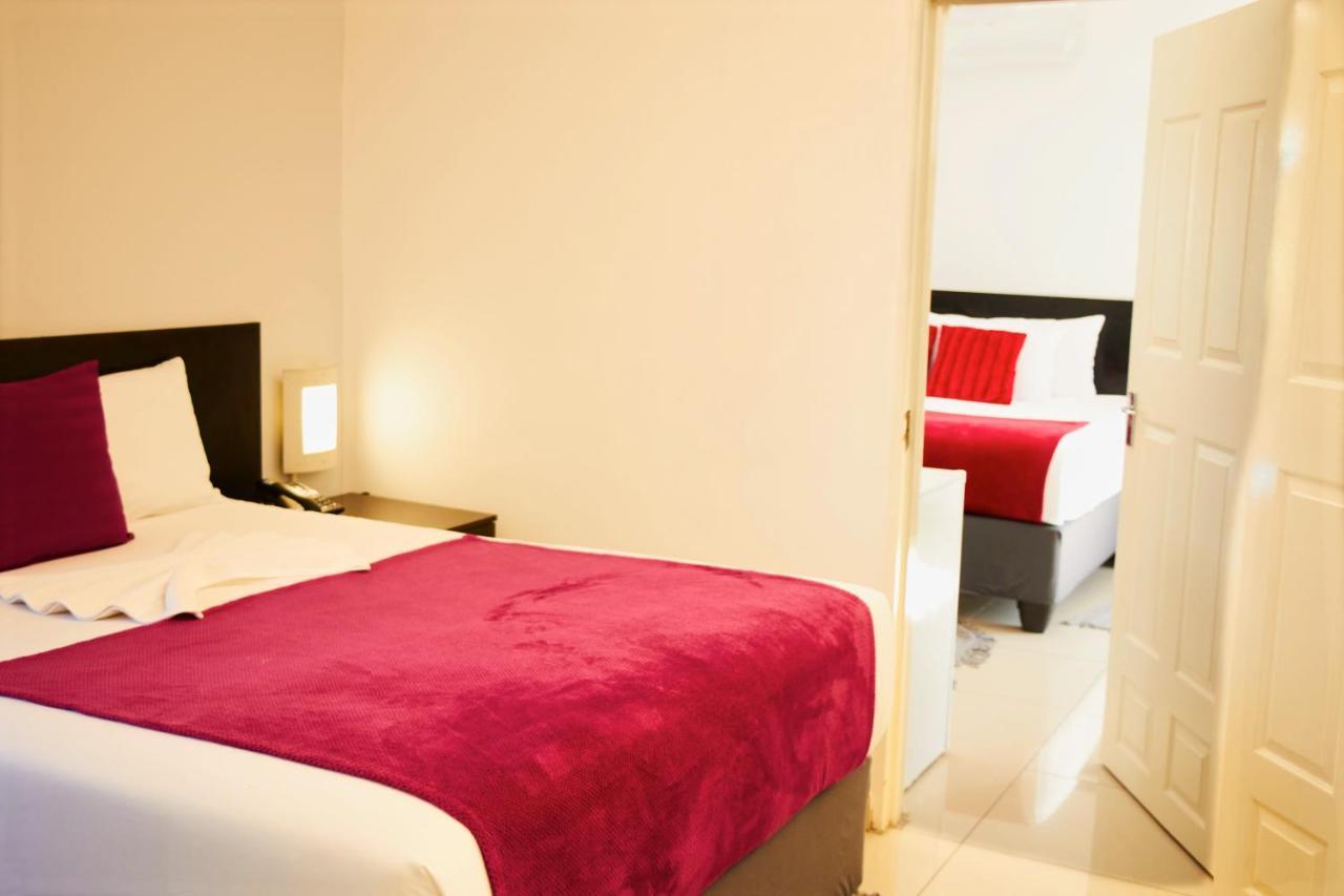 Laha Hotel Maun Zewnętrze zdjęcie