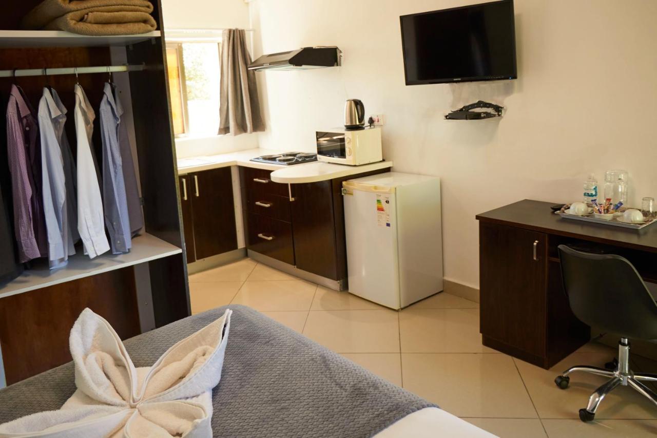 Laha Hotel Maun Zewnętrze zdjęcie