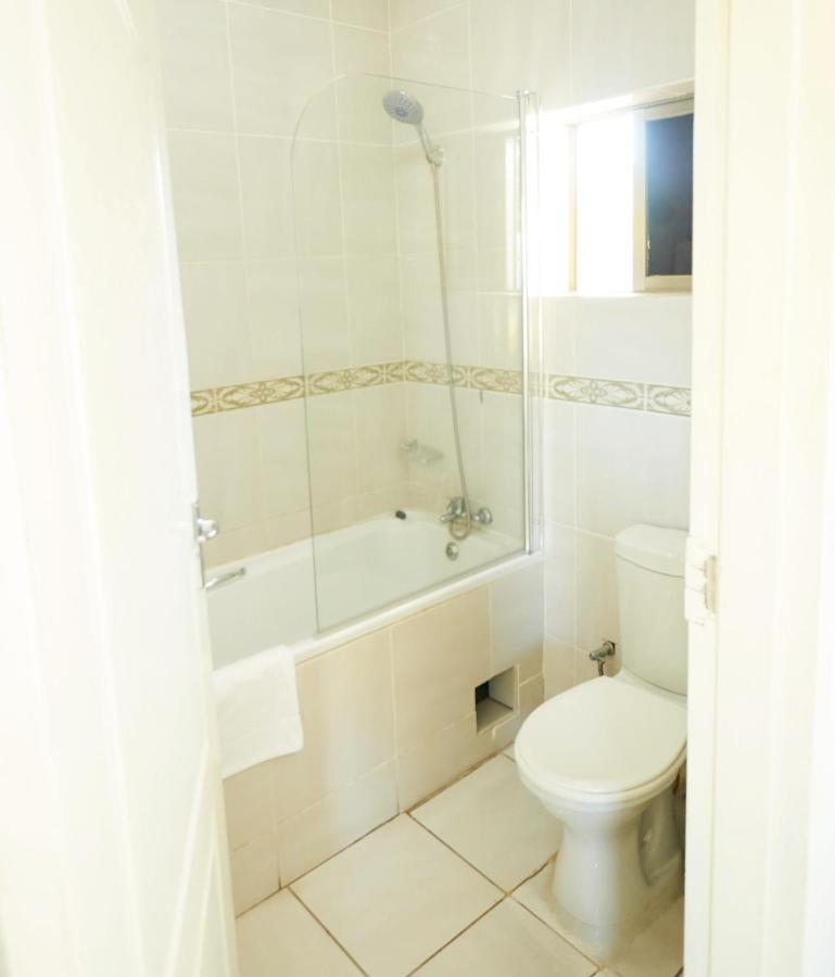 Laha Hotel Maun Zewnętrze zdjęcie