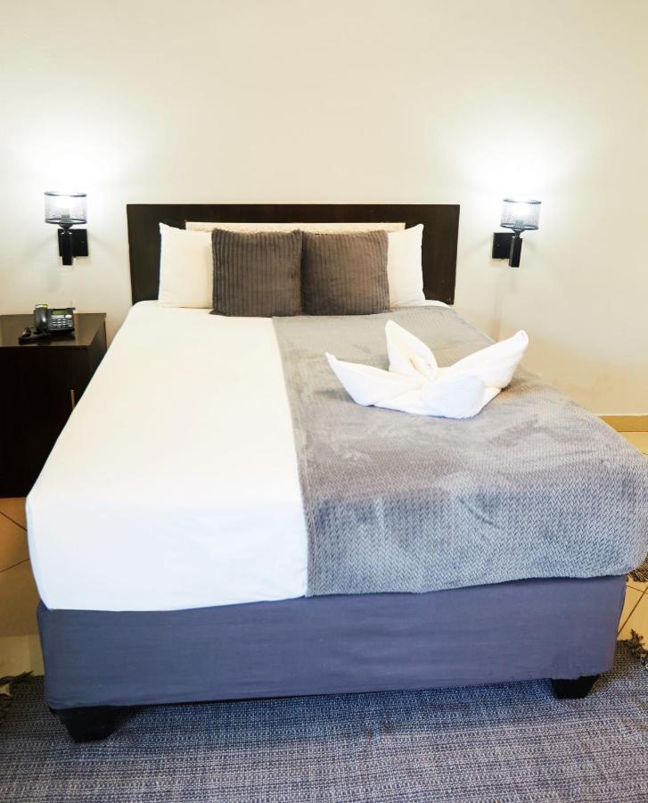 Laha Hotel Maun Zewnętrze zdjęcie
