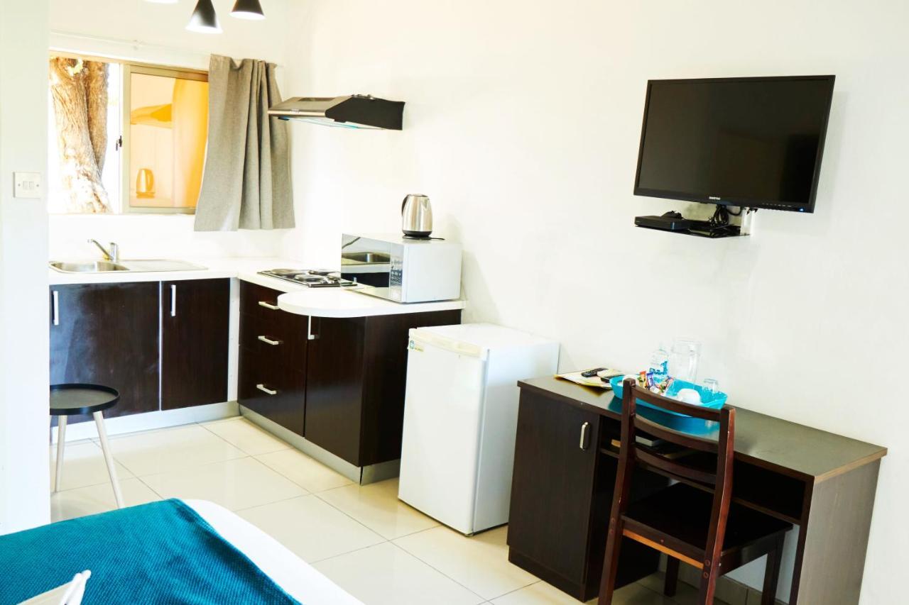 Laha Hotel Maun Zewnętrze zdjęcie
